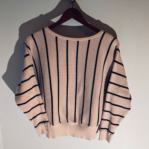 Catherine Malandrino Striped Sweater, Soft Pink. Size Medium - Picture 15 of 16